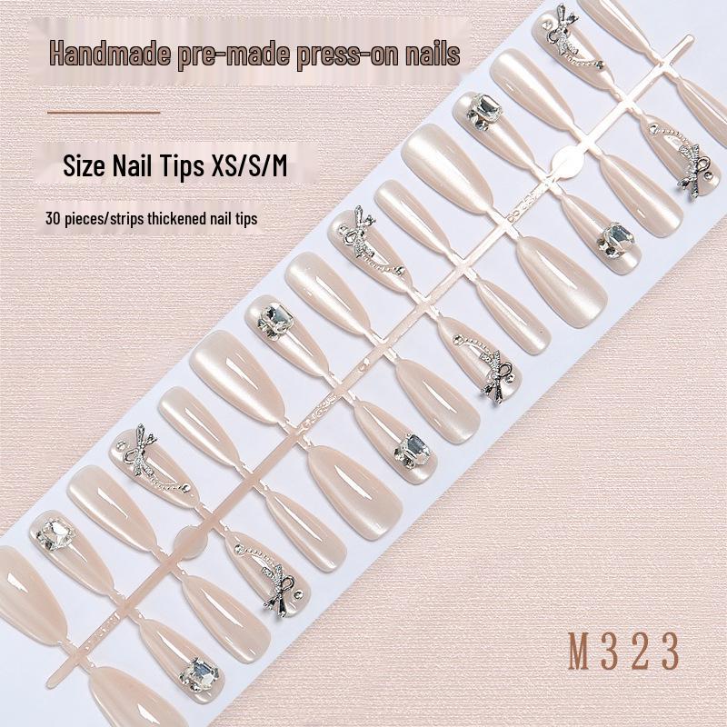

Douyin Chic White Moonlight Cat Eye Diamond Handmade Wearable Nails