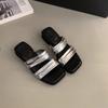 Thick-soled one-word slippers for women to wear in summer, new slope heel sandals, French gentle fairy wind open-toed beautiful sandals