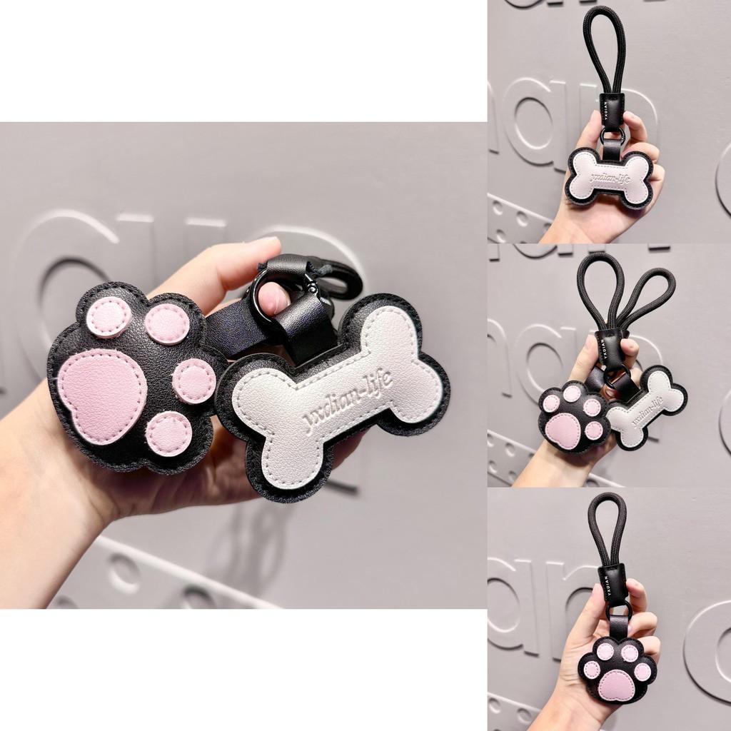 Modern Cat Leather Paw Keychain Elegant Bone Style Keyring Great For Birthdays And Celebrations