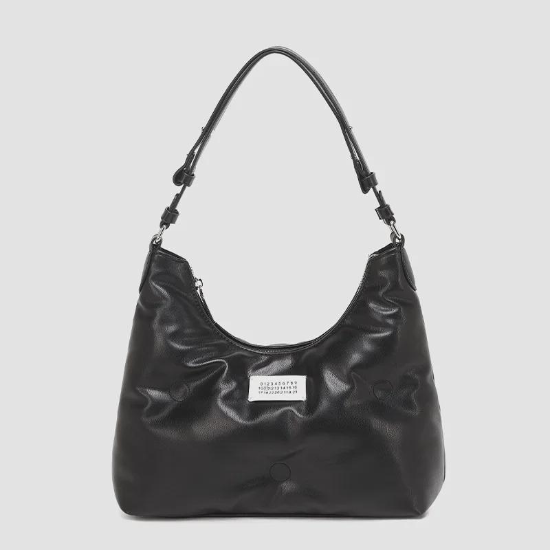 

2024 Spring/Summer Crescent Chain Cloud Handbag: Niche Design, Versatile One-Shoulder Bag