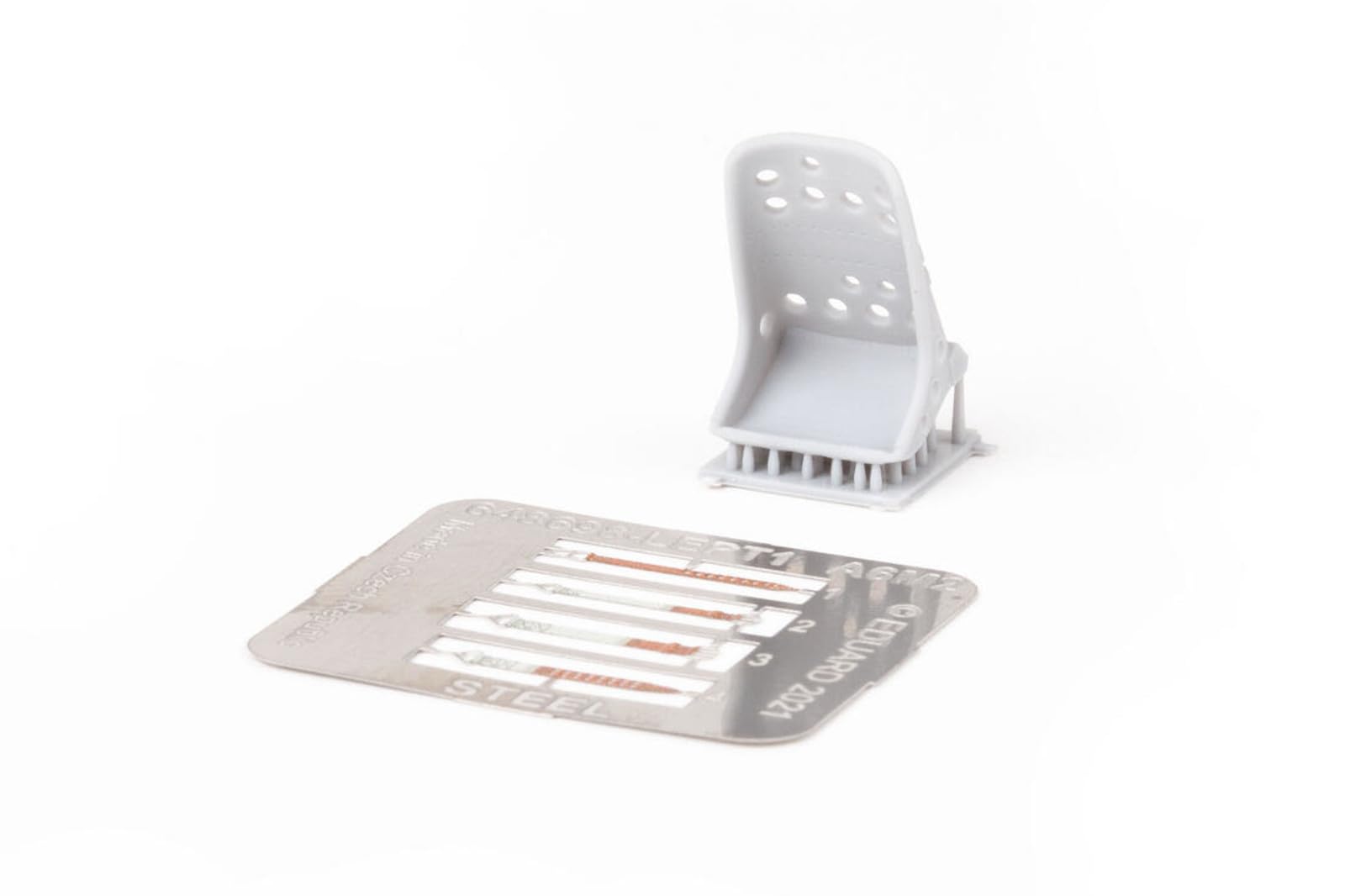 

Eduard 1/48 Brassin A6M5 Zero Type 52 Carrier Fighter Cockpit (for Eduard) Plastic Model Kit Parts EDU6481094 (Airplane)