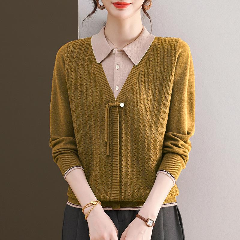 2025 Fashionable Mom's Knitted Two-Piece Look Lapel Sweater - Long-Sleeve Top for Middle-Aged Women, Perfect for Spring & Autumn