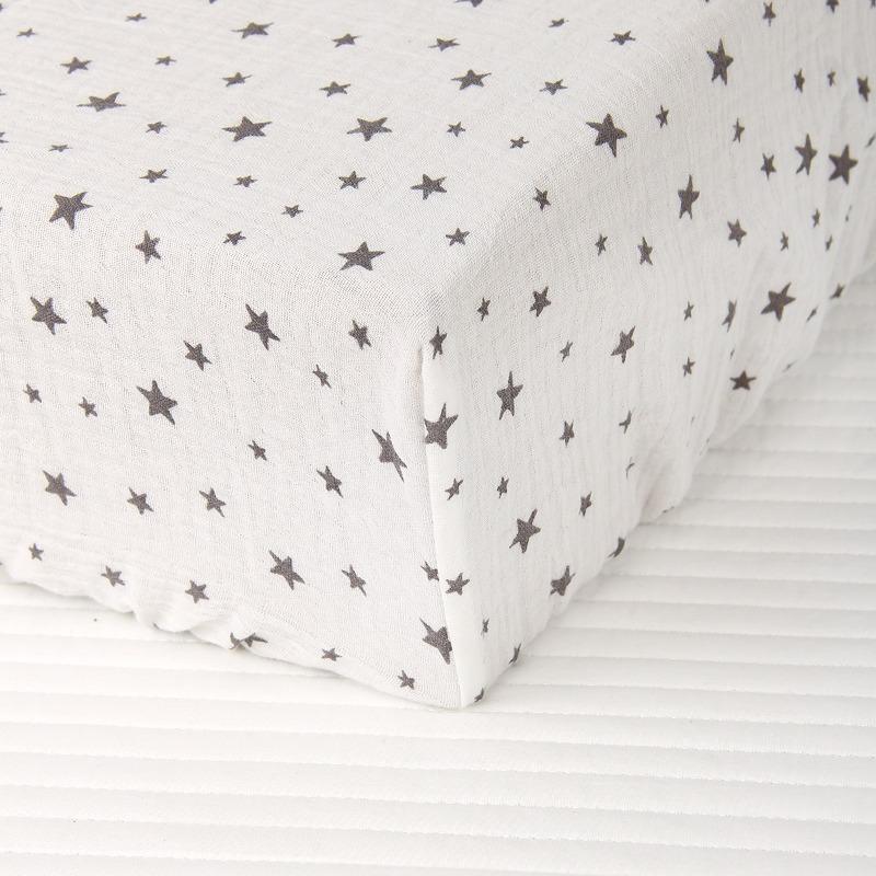 100% Baumwolle Knittermusselin Spannbettlaken für Säuglinge und Babys Weich Atmungsaktiv Einfarbig Baby Stubenwagen Matratzenbezug Bettwäsche