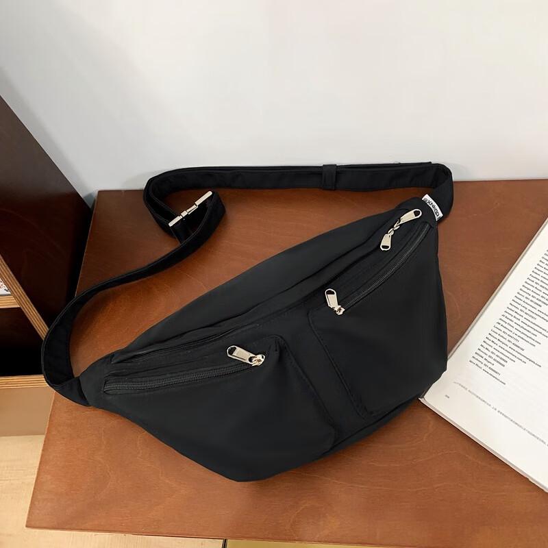 Легкая сумка-кроссбоди на грудь с множеством карманов S