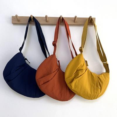 Vielseitige Große Kapazität Knödel-Typ Nyl Damen Schultertaschen Lässige Damen Handtasche Einfache Einfarbige Damen Umhängetasche