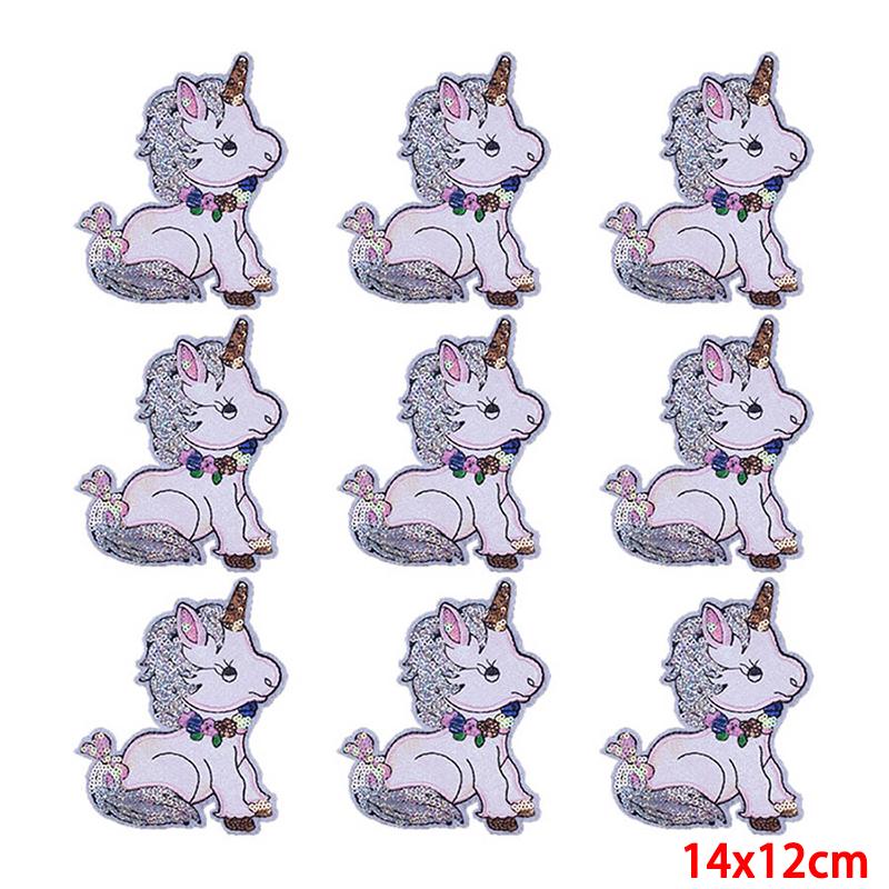 10 Pcs/lot Wholesale Embroidery Patch Iron On Patches For Clothing Patches On Clothes Jackets Decor Applique Sew Supplies