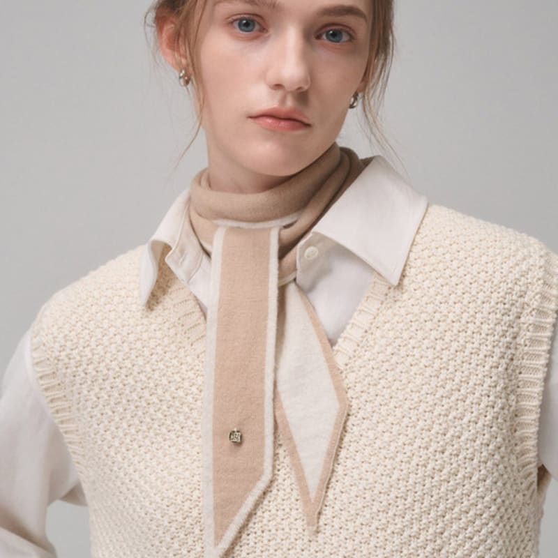 Saint Luxure 100% Wool Twilly Muffler Short/Long Ivory Beige