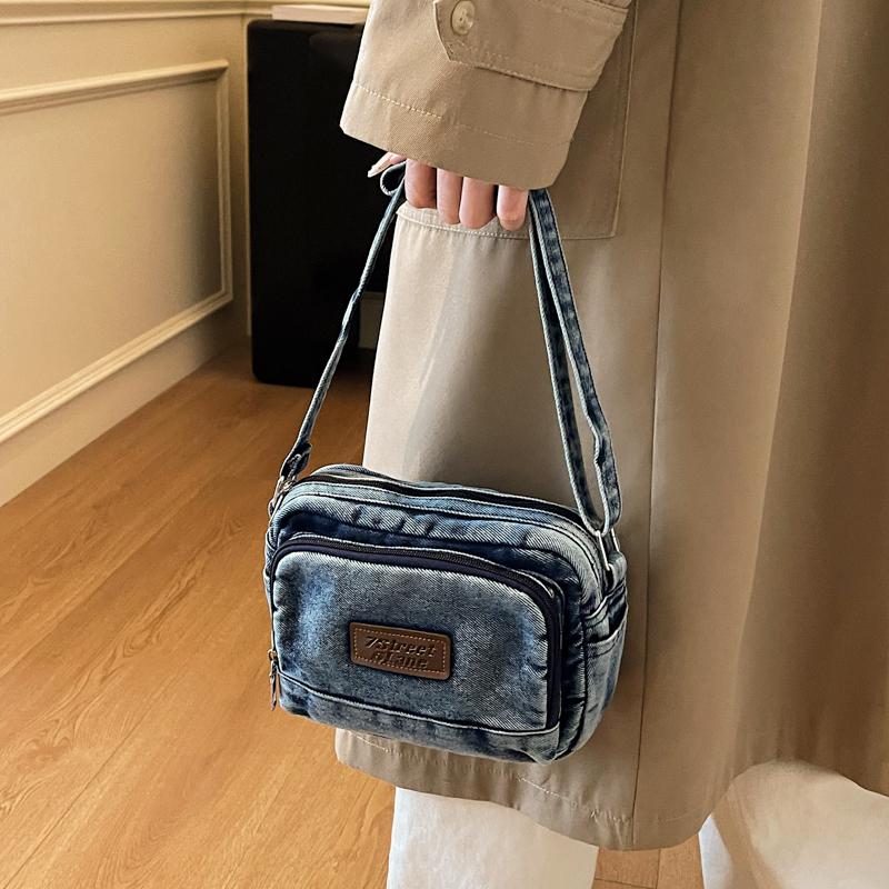 Klasická džínová ležérní malá taška přes rameno s více kapsami a nastavitelnými ramenními popruhy, peněženka na nulu, jednobarevná zábavná crossbody taška