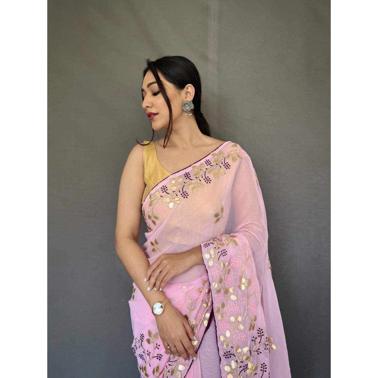 

Новые сари с вышивкой из органзы Shimmer Gota Patti