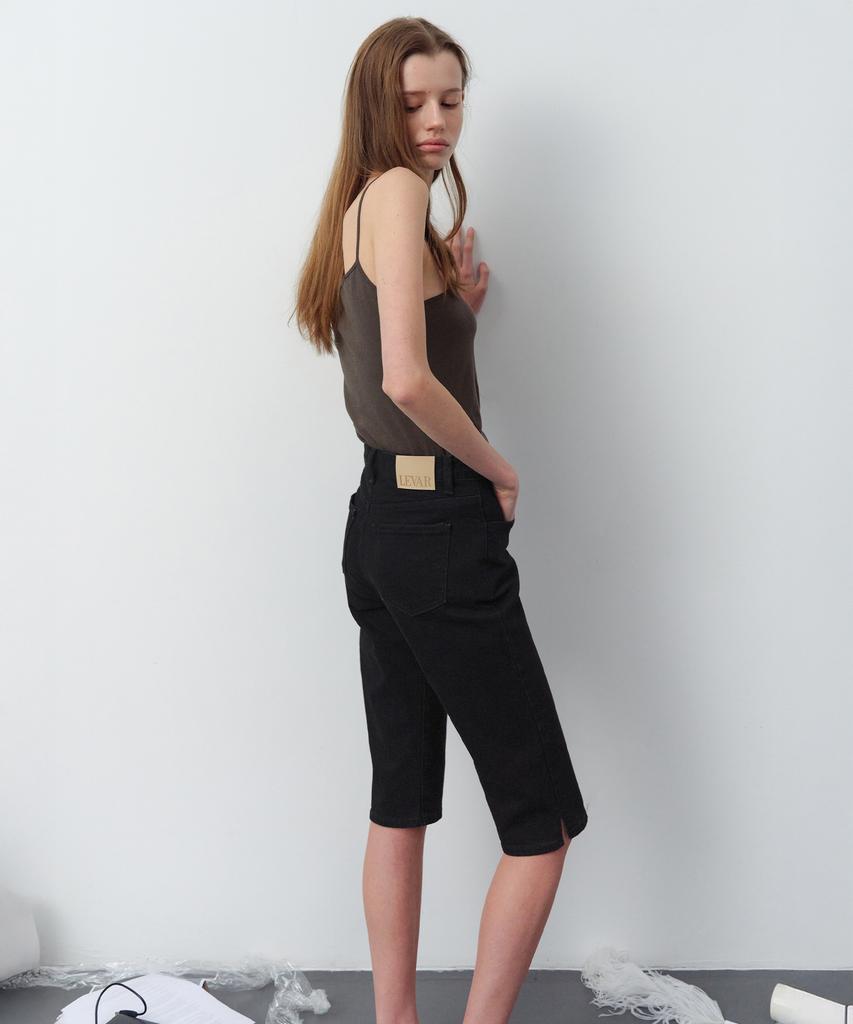 Leuba Below Capri Denim - Black
