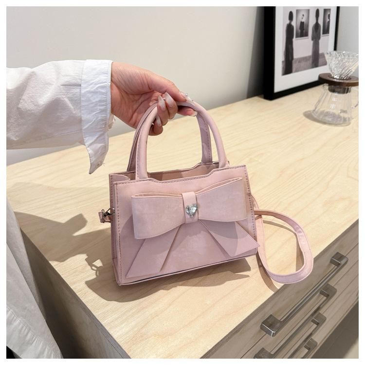 New Bag Women's 2025 New High-end Summer Versatile Shoulder Messenger Bag Portable Bow Small Square Bag