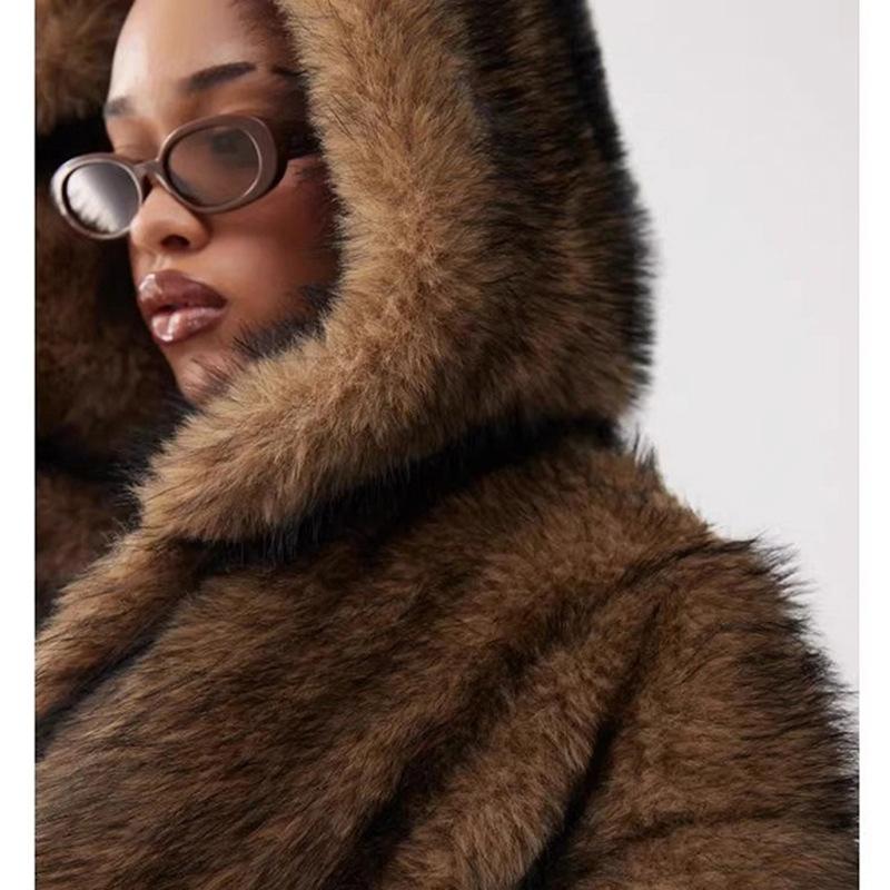 New Women's Fur Coat Winter Warm Imitation Fox Fur Coat Young Wolf Fur Hooded Trench Coat