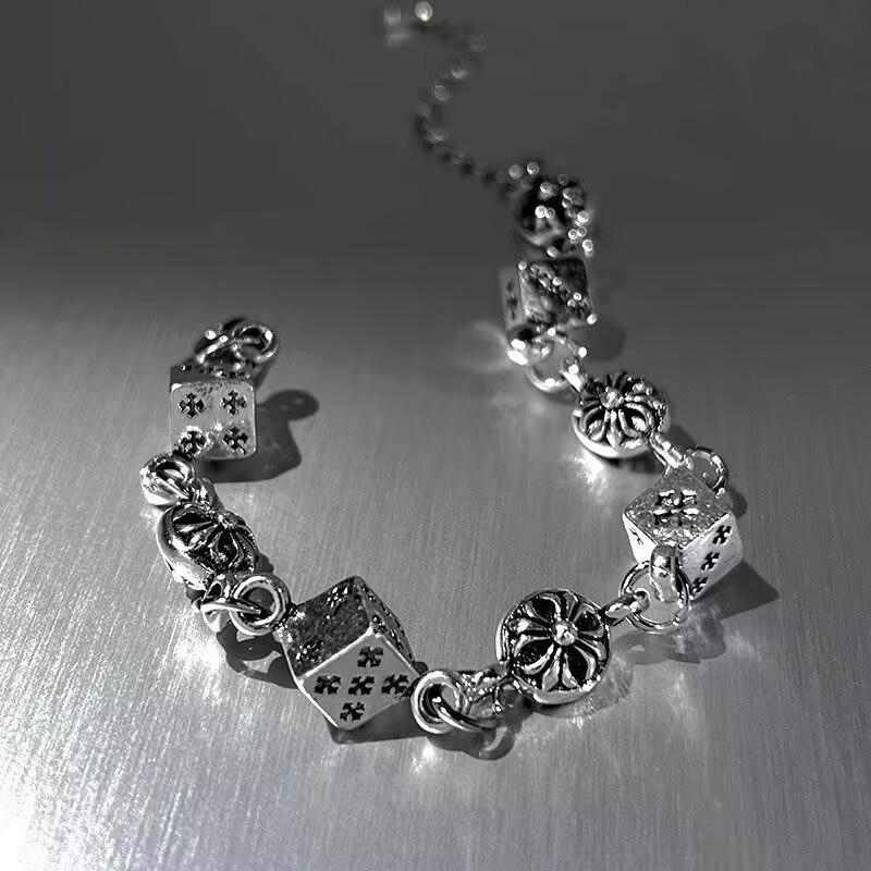 Vintage Vintage Dice Bracelet, Light Luxury Niche Exquisite, Couple Bracelet, Unique Punk Personality for Women, Hip-hop Jewelry