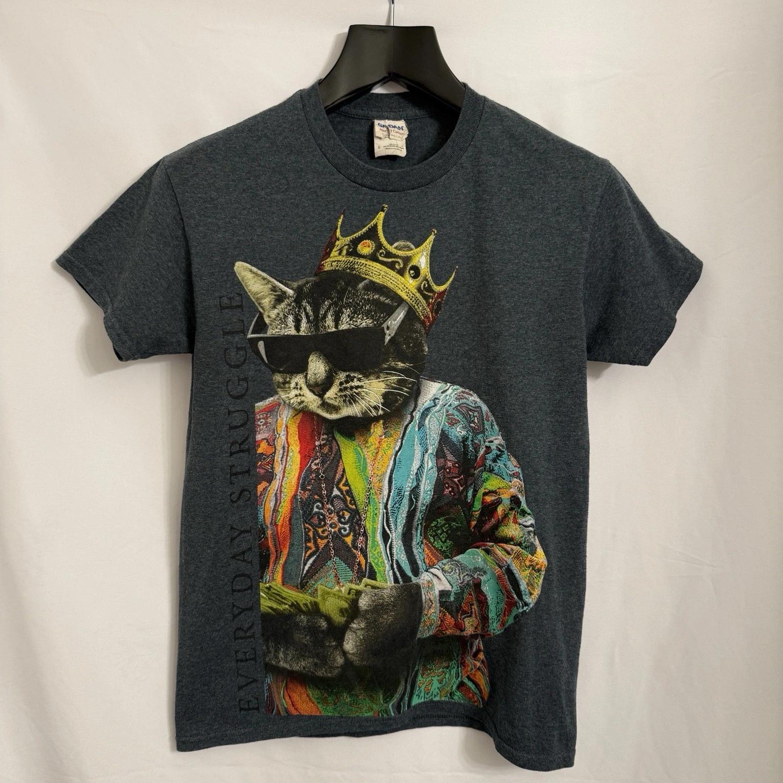 

Gildan Everyday Struggle King Cat Biggie Smalls Retro Gray T-shirt Tee 4XL