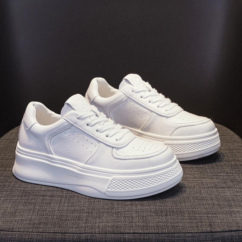 Genuine Leather Flat White Shoes Lightweight Soft Sole Casual Shoes Pop Shoes Devotion