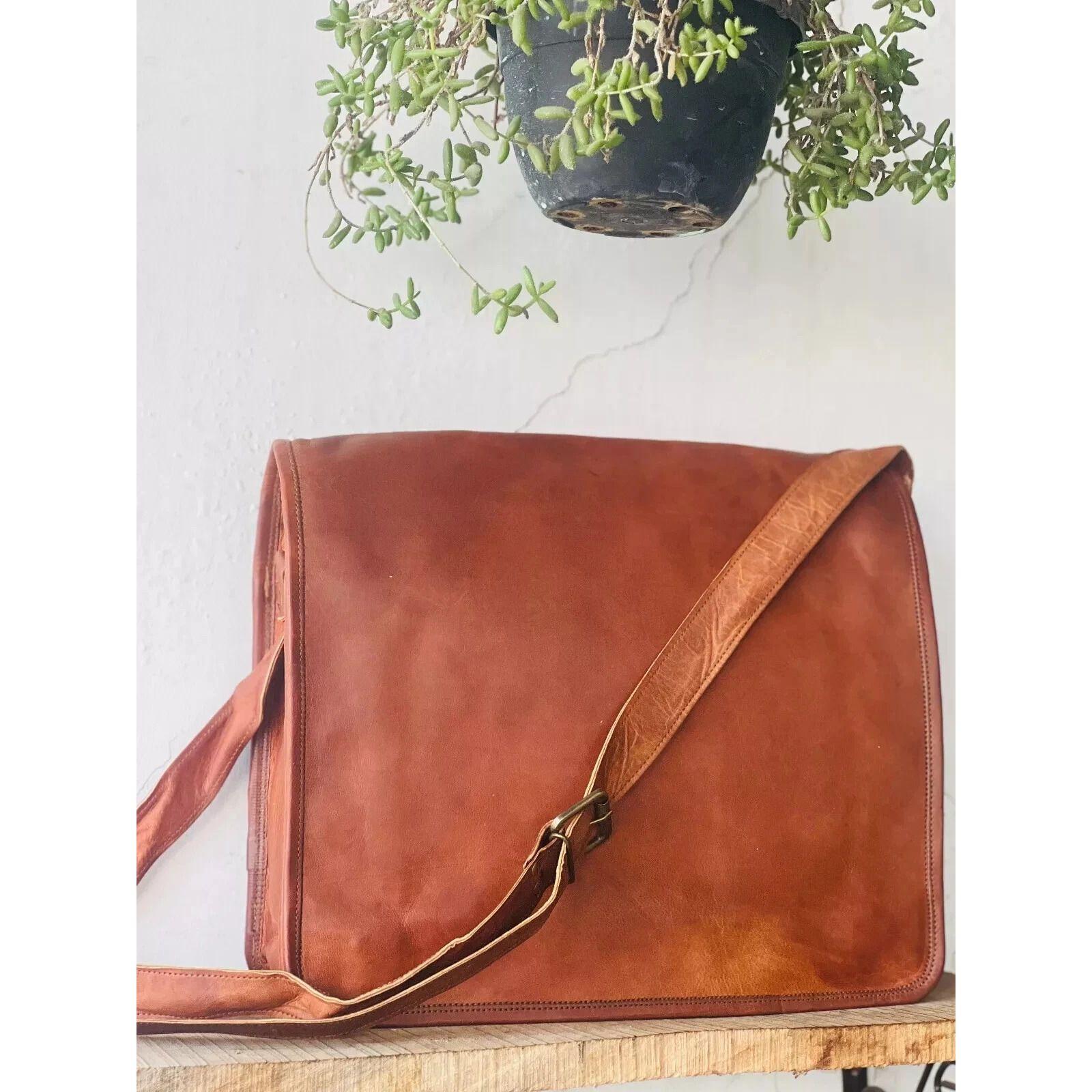 

Handmade Artist Choice Leather Vintage Laptop Messenger Briefcase Bag Satchel 15 x 11 x 4 in коричневый