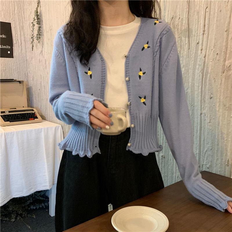 Women's Spring Korean-style Floral Embroidered Knit Cardigan Versatile V-neck Sweater Base Layer Long-sleeve Top