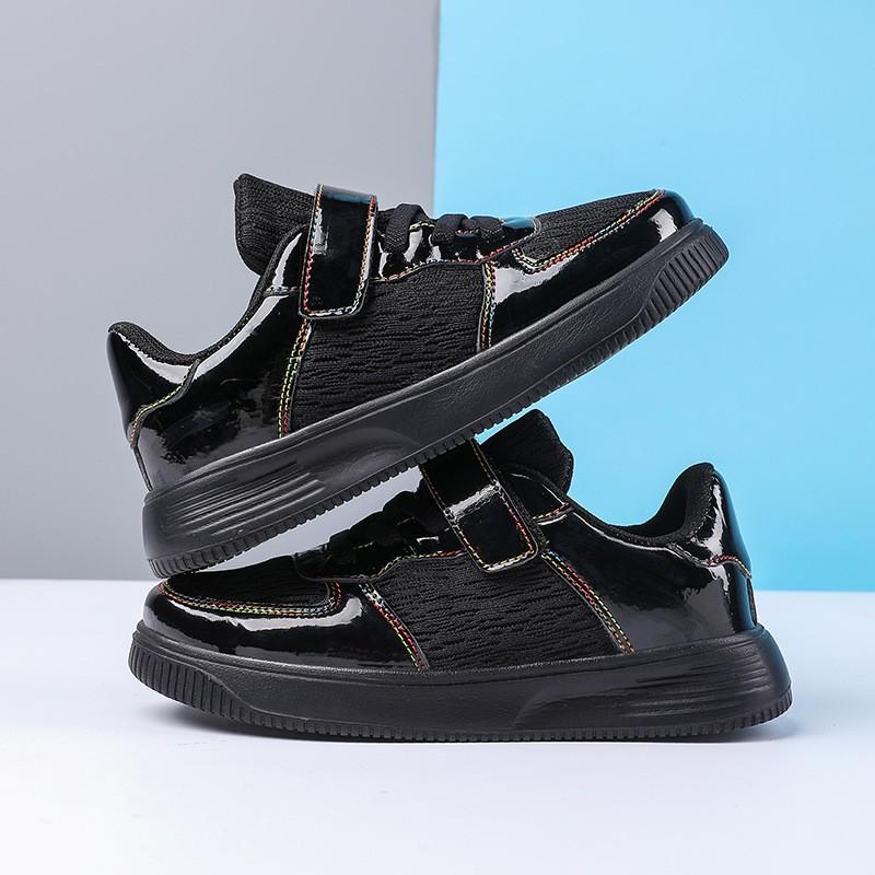 Kids Black Casual Sneakers Boys Girls Lightweight Non-Slip Comfortable Outdoor Shoes With Closure