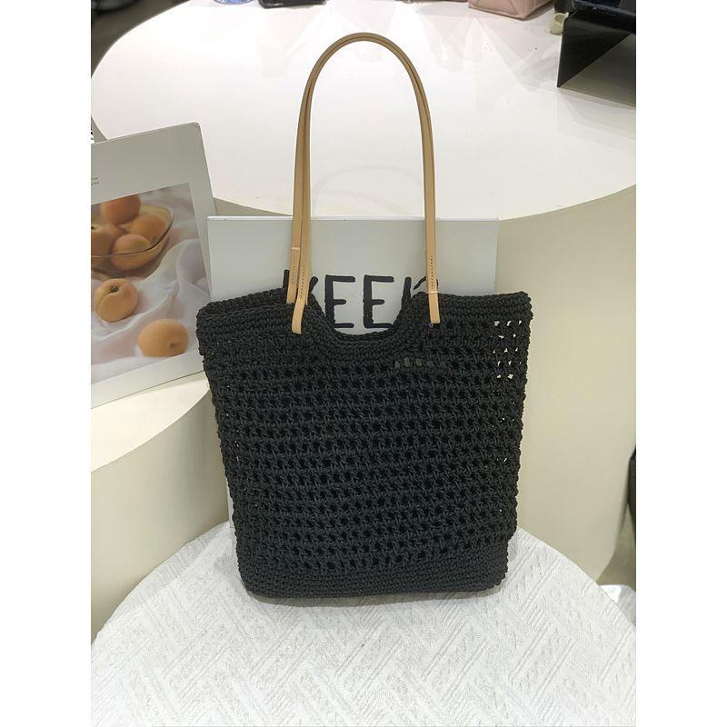 

Сумка-тоут в стиле K-style, плетёная из вощёной верёвки, в нишевом стиле, большой вместимости, минималистичная, повседневная, для отпуска, в праздном стиле, легче всего сочетать, на плечо, ручная Black