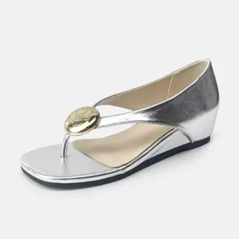 Fashion Elegant Women's Sandals Designer Clip Toe Shoes 2025 Trend Summer New Fashion Walking Soft Slides Sexy Shallow Chaussures Femme