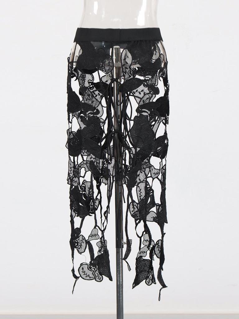 2026 Spring French Lace Maxi Skirt: High-End Waist-Cinched Slimming Design for Women