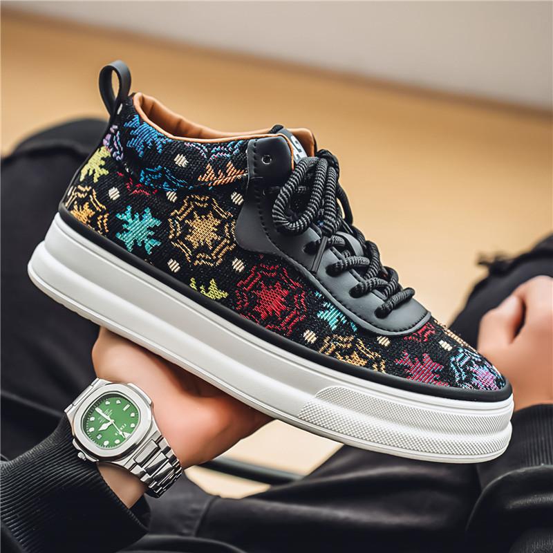 2025 Spring New Shoes for Men Canvas Casual Shoes Trend Ethnic Style Flat Skateboard Shoes Youth Street Cool Sneaker