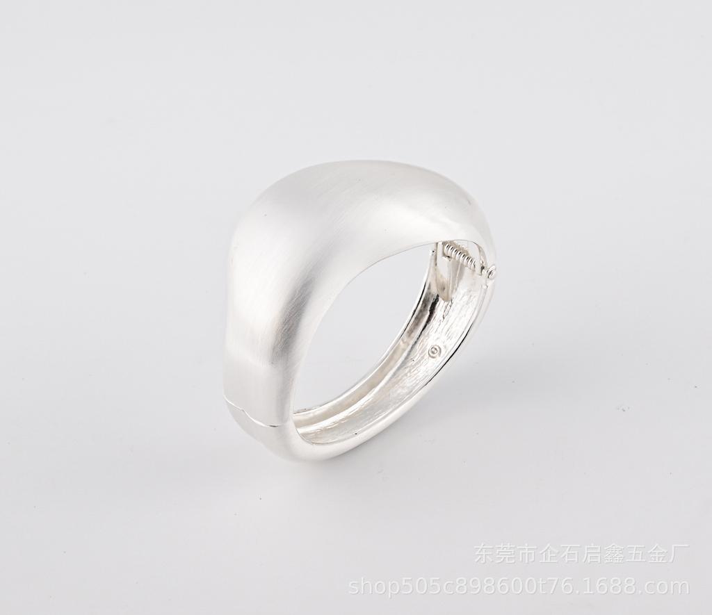 Jewelry Wide Glossy Irregular Wave Alloy Bracelet Bracelet Factory