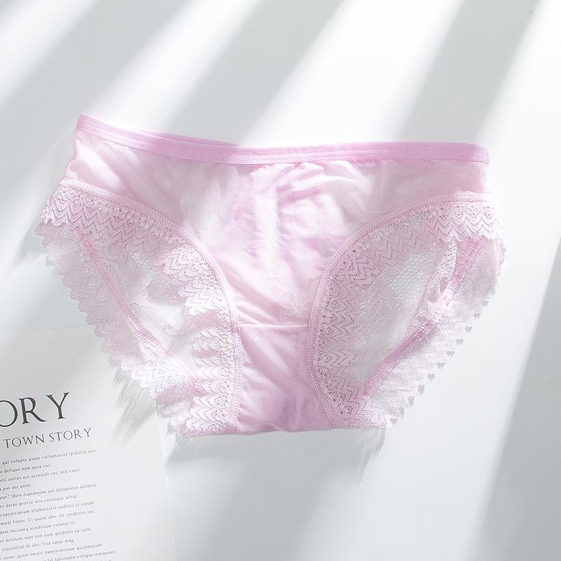 Ladies Spring and Summer Sexy Lace Hollow Breathable Low Waist Cotton Crotch Triangle Briefs