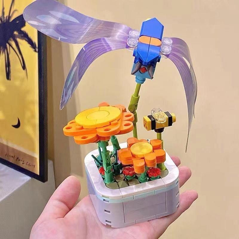 Dragonflies, sunflowers, insects, immortal flower pots, planting blocks, assembling puzzle toys, children's birthday gifts