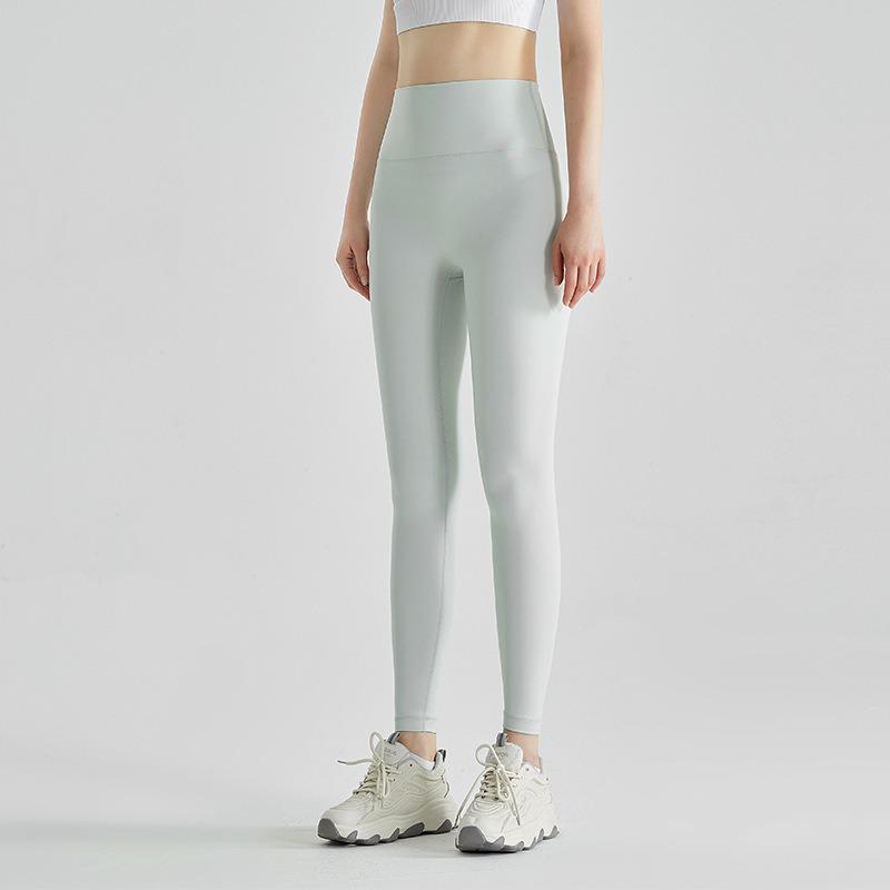 Vivid Yoga Leggings: High-End, Nude Feel, Hip-Lifting Activewear for Running & Fitness