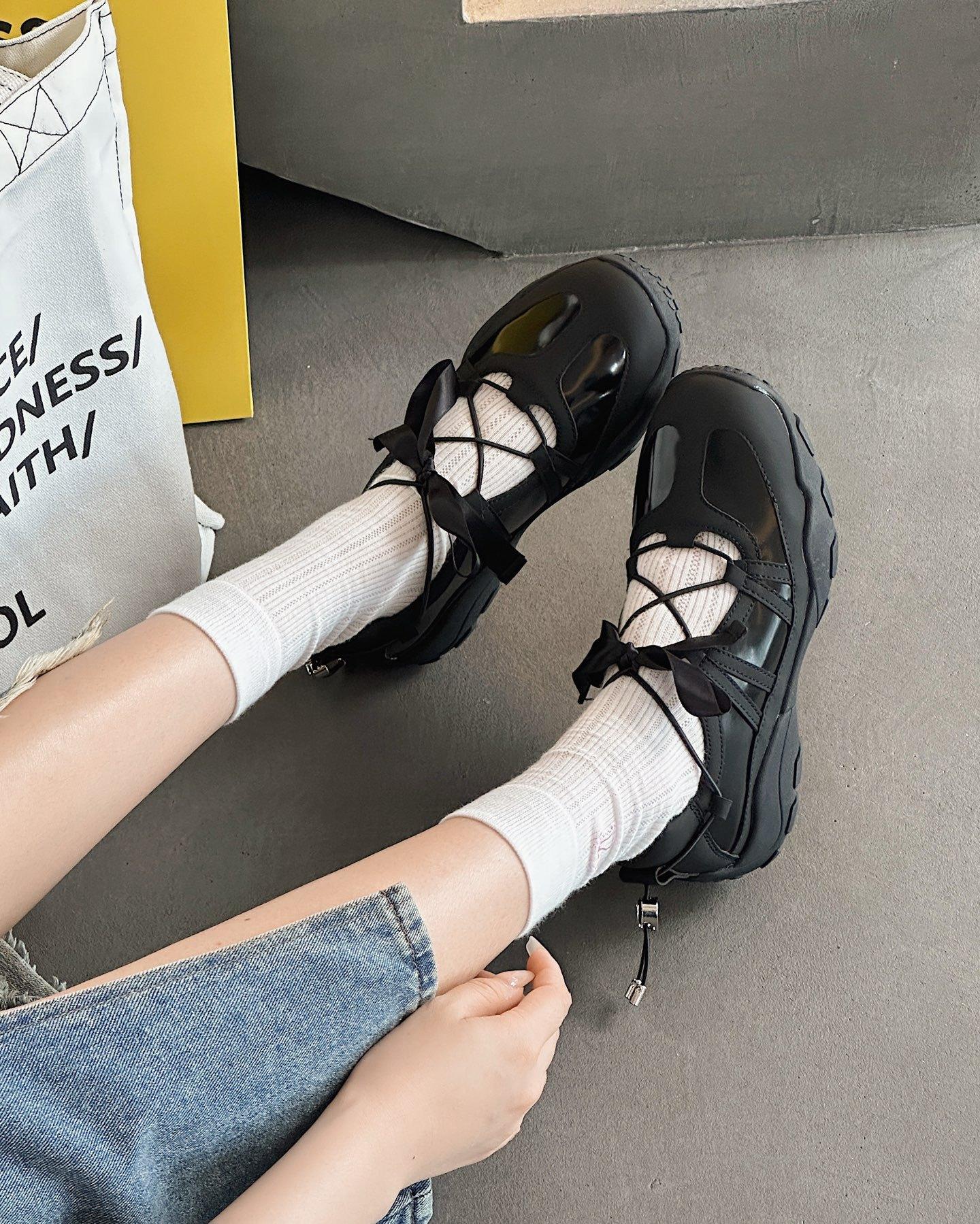 

Туфли для моральной подготовки в балетном стиле с высотой 5 см, женские, лето 2025, полые, дышащие, Мэри Джейн, на платформе, повседневные спортивные сандалии 40 чёрный