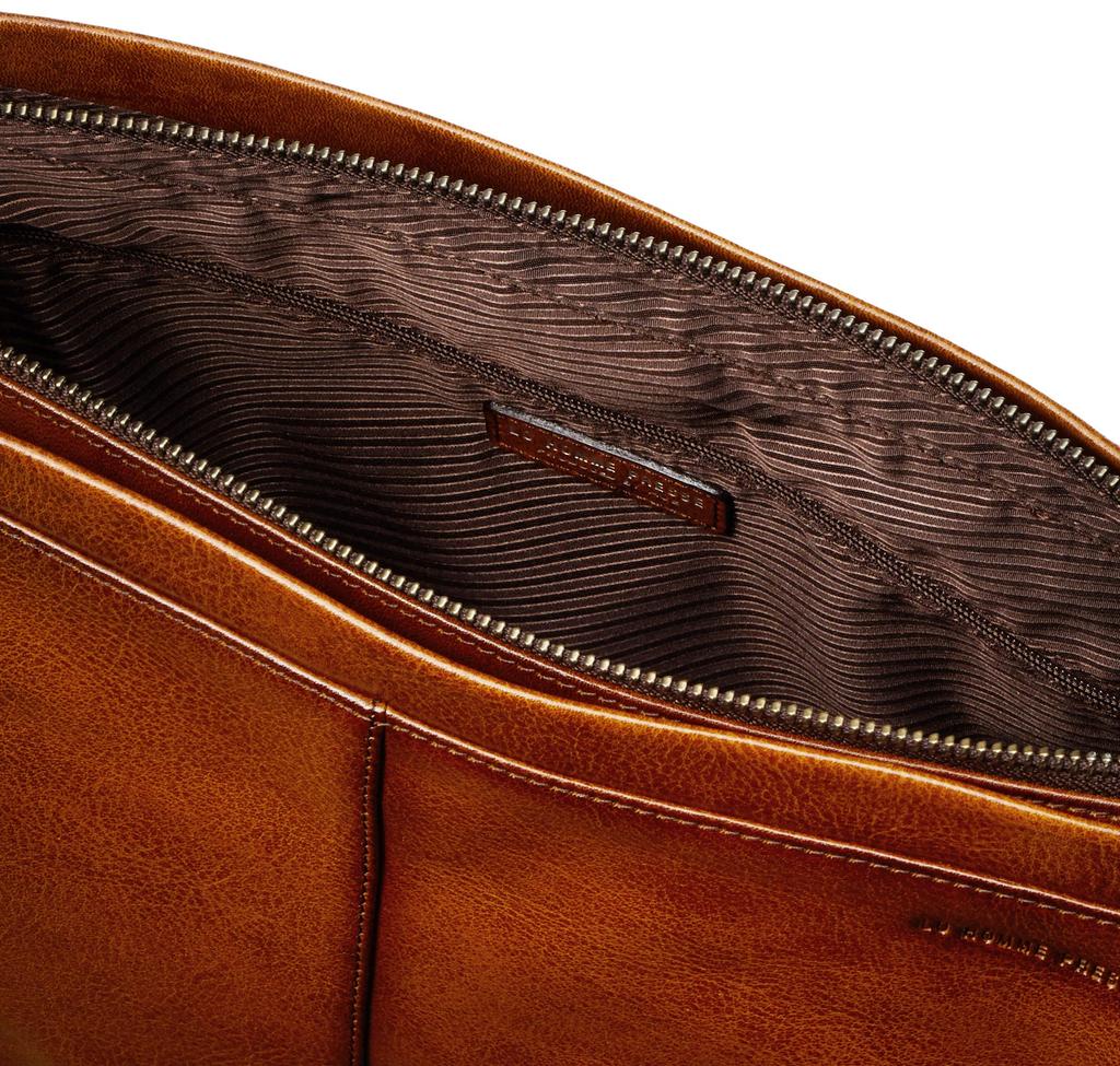 Shoulder Bag Made in Japan Cowhide Archaic 71862 Brown [L'Homme Presse]