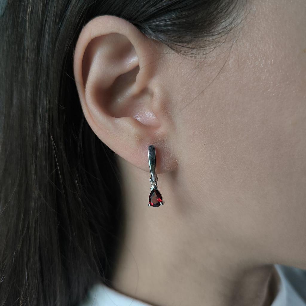 Серебряные серьги с натуральным гранатом 1.542ct (2195504)