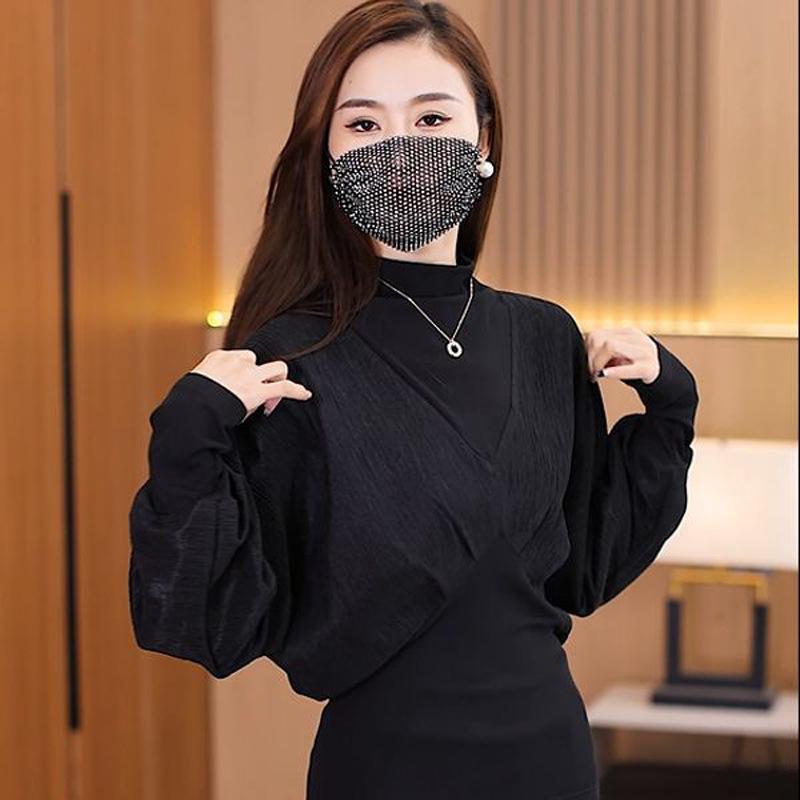 

Versatile Angora Red Semi-Turtleneck Women s Stylish Layered Top 3XL (145-160 lbs)