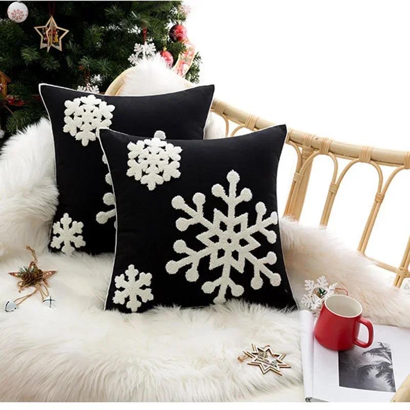 Christmas Throw Pillow Plush Cushion/ Pillow Cover for Sofa Living Room Decoration Nordic Pillowcases Home/ Bedroom Decor