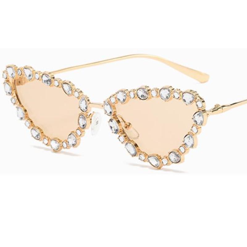 

Fashion Sun Glasses Women Anti-UV Spectacles Diamond Studded Eyeglasses Cat Eye Party Ornamental Alloy Frame Sunglasses as picture шампанського
