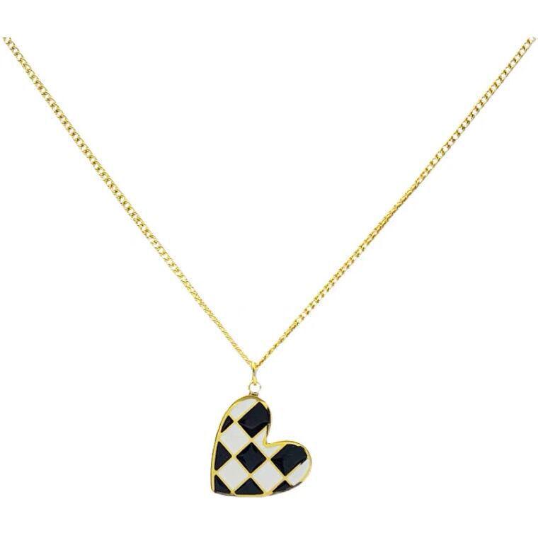 Chic Black & White Plaid Heart Titanium Steel Necklace for Women - Trendy European & American Fashion Jewelry 