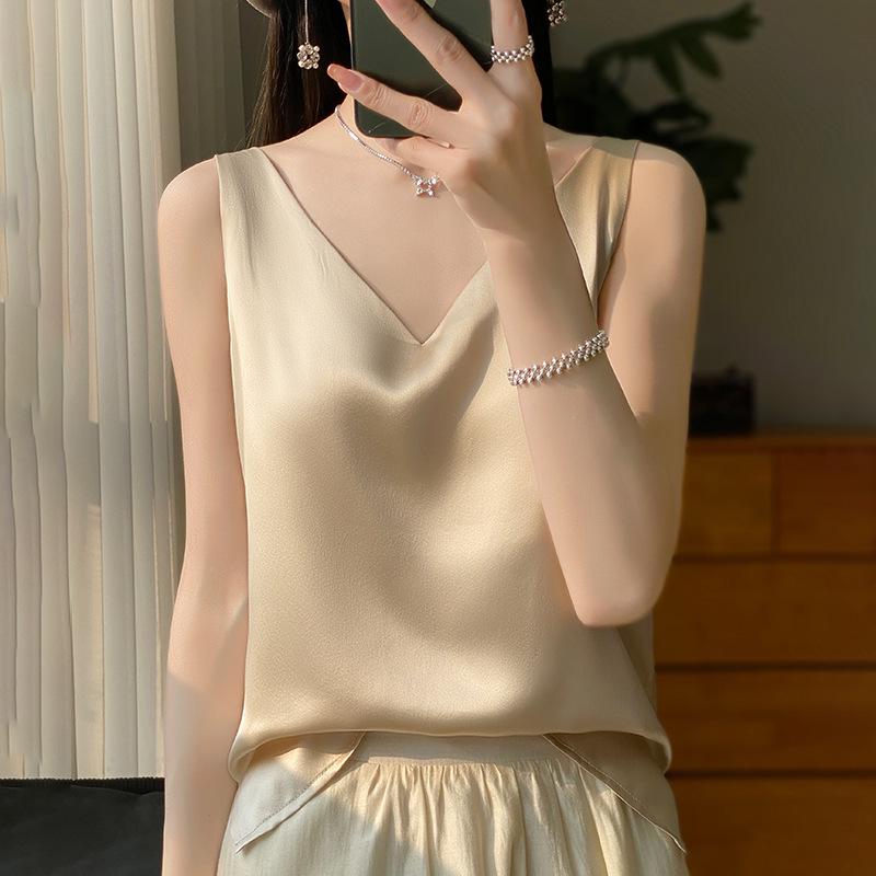 Women's Stylish Satin V-Neck Spaghetti Strap Vest - Sexy Back Inner Layer for Spring/Summer Suits