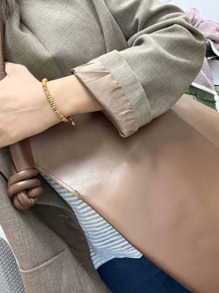 Womens Brown Handbag Minimalist Casual Tote Bag Large-Capacity Commuting Shoulder Armpit Large Handbag Designer Business Clutch