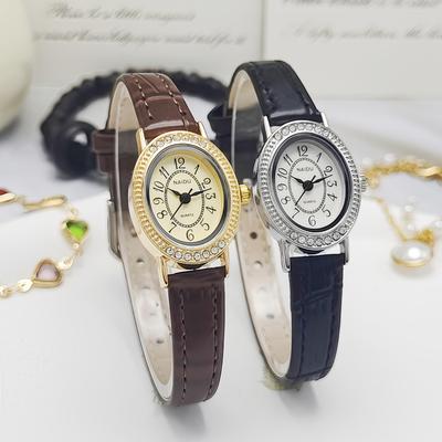 Exquisite Retro Women's Rhinestone Leather Strap Oval Quartz Watch