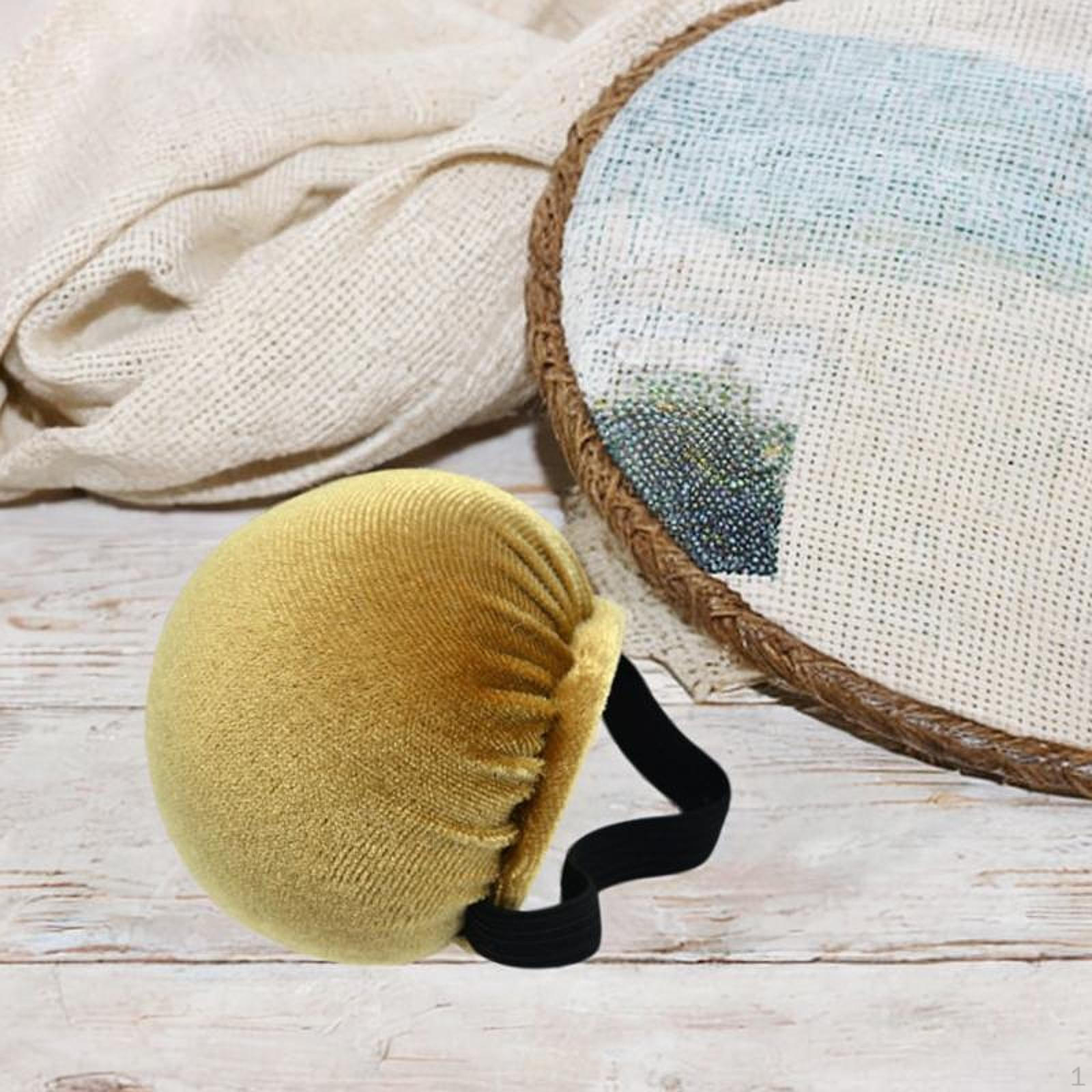 

Круглая игольница для запястья с эластичным ремешком для шитья и вышивки хаки