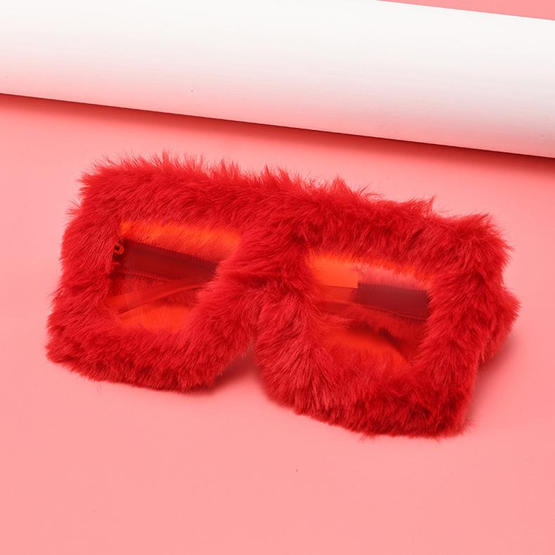 Fashion Soft Plush Sunglasses Women Men Y2K Fur Velvet Pink Sun Glasses Luxury Designer Punk Party Eyewear