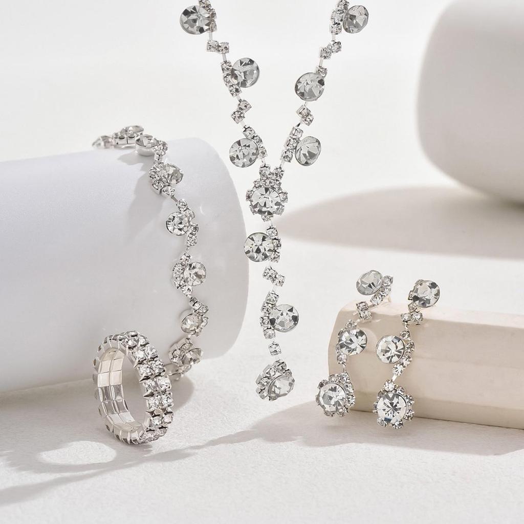 Brand New Sparkling Diamond Women's Jewelry Set: Necklace, Earrings & Bracelet