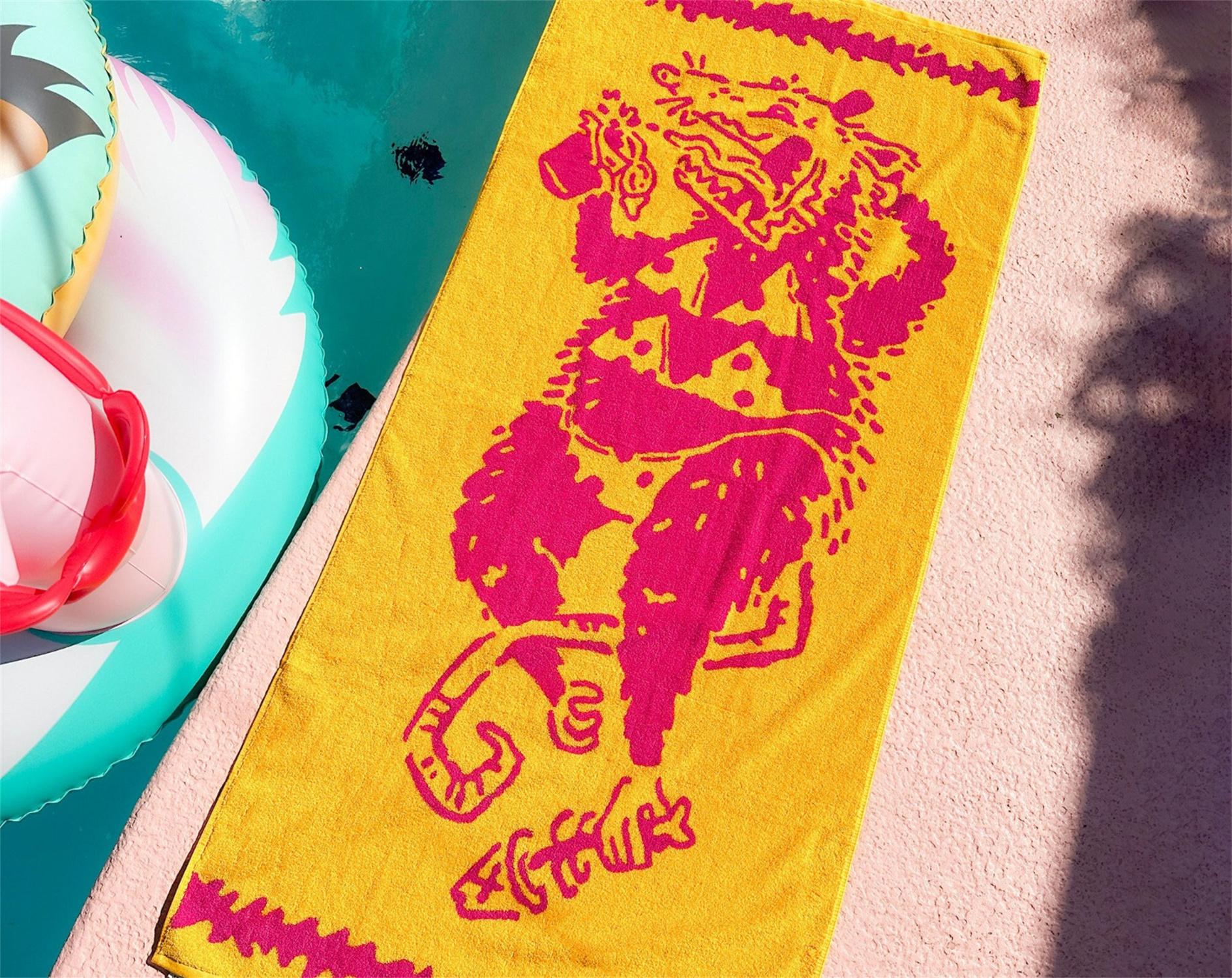 

Retro Tiger Drinking Beach Towel, Yellow & Pink Animal Print Summer Pool Towel for Tropical Vacation W40*H60(CM)