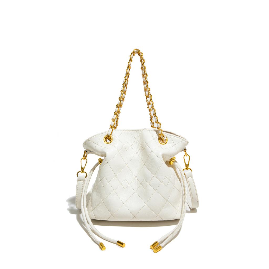 Fashion commuter chain tote bucket bag women's 2026 spring new fashionable exquisite shoulder messenger bag