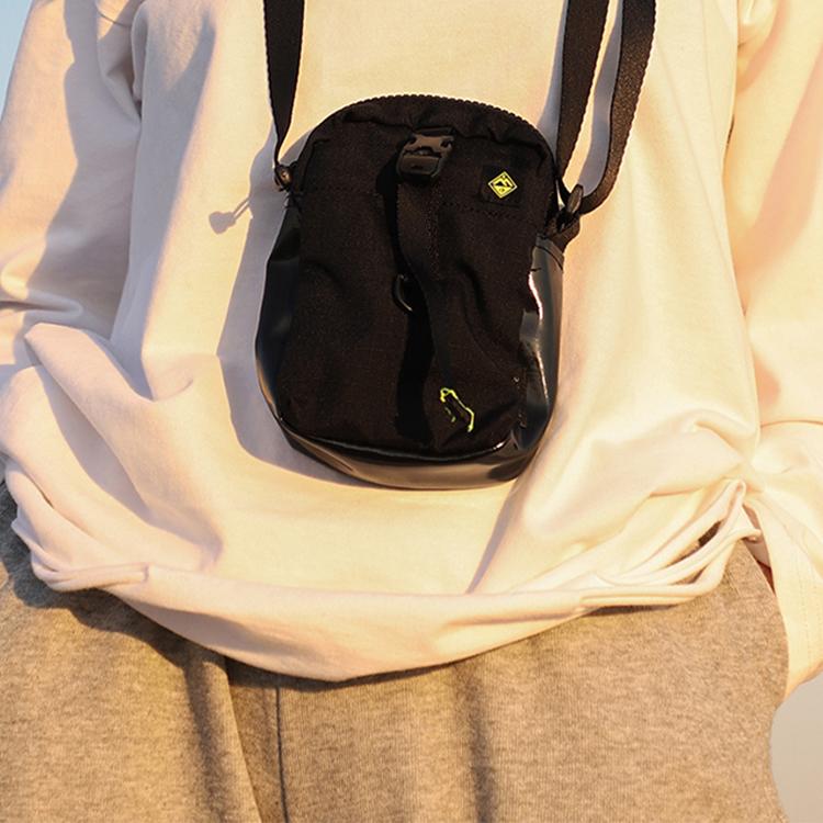 New Converse Polyamide With Polyester Small Square Bag Shoulder Bag, Crossbody Bag Regular Unisex Black 10020230-A01