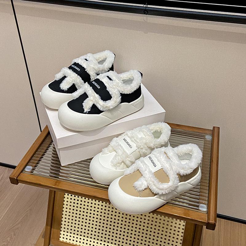 New winter women's shoes versatile casual cotton shoes trendy velvet warm little white shoes women's fluffy shoes Velcro