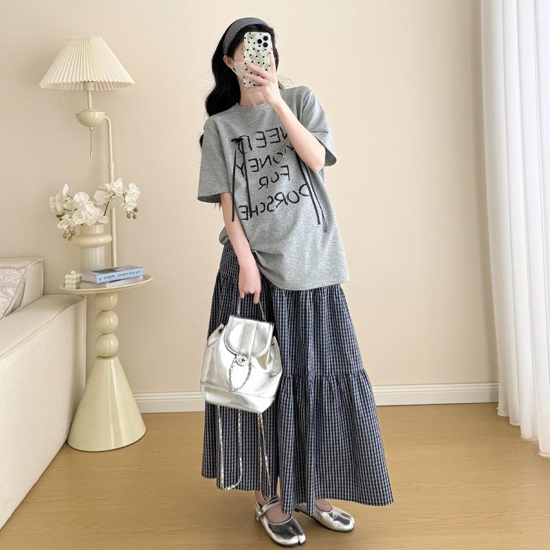 2026 Summer Korean Loose T-shirt & Plaid Maternity Skirt Set L
