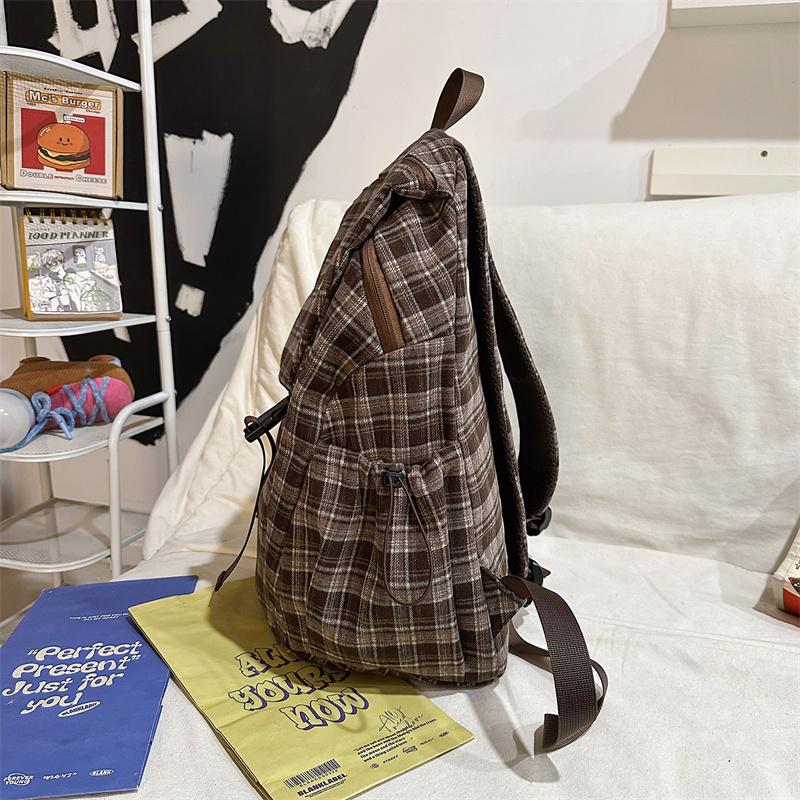 Vintage Plaid Backpack College Style Junior High School Student Schoolbag