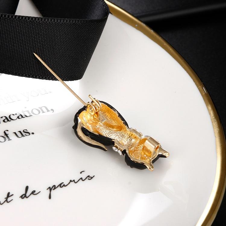 Animal Clothing Alloy Diamond Drip Cat Brooch Pin Brooch